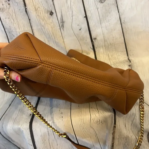 Michaels Kors Brown Pebbled Leather Soft supple cognac shoulder bag purse - Picture 12 of 14